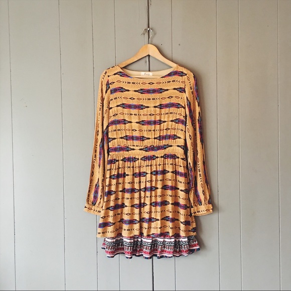 Freeway Dresses & Skirts - 🌙 Freeway Boho Tribal Print Layered Dress